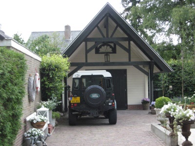 Carports und Garagen