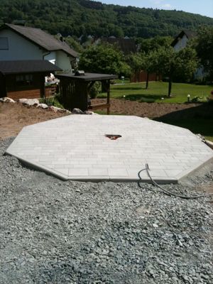 Grillkota - Fundament- / Aufbaubilder