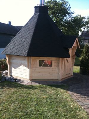 Grillkota - Fundament- / Aufbaubilder